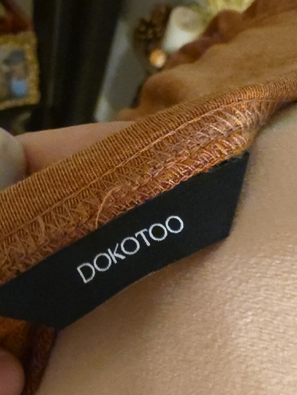 Dokotoo Rust Brown Puff Sleeve Knit Sweater Top Long Sleeve Fall Size Large - Picture 6 of 7